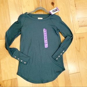 Chaser NWT thermal long sleeve size xs